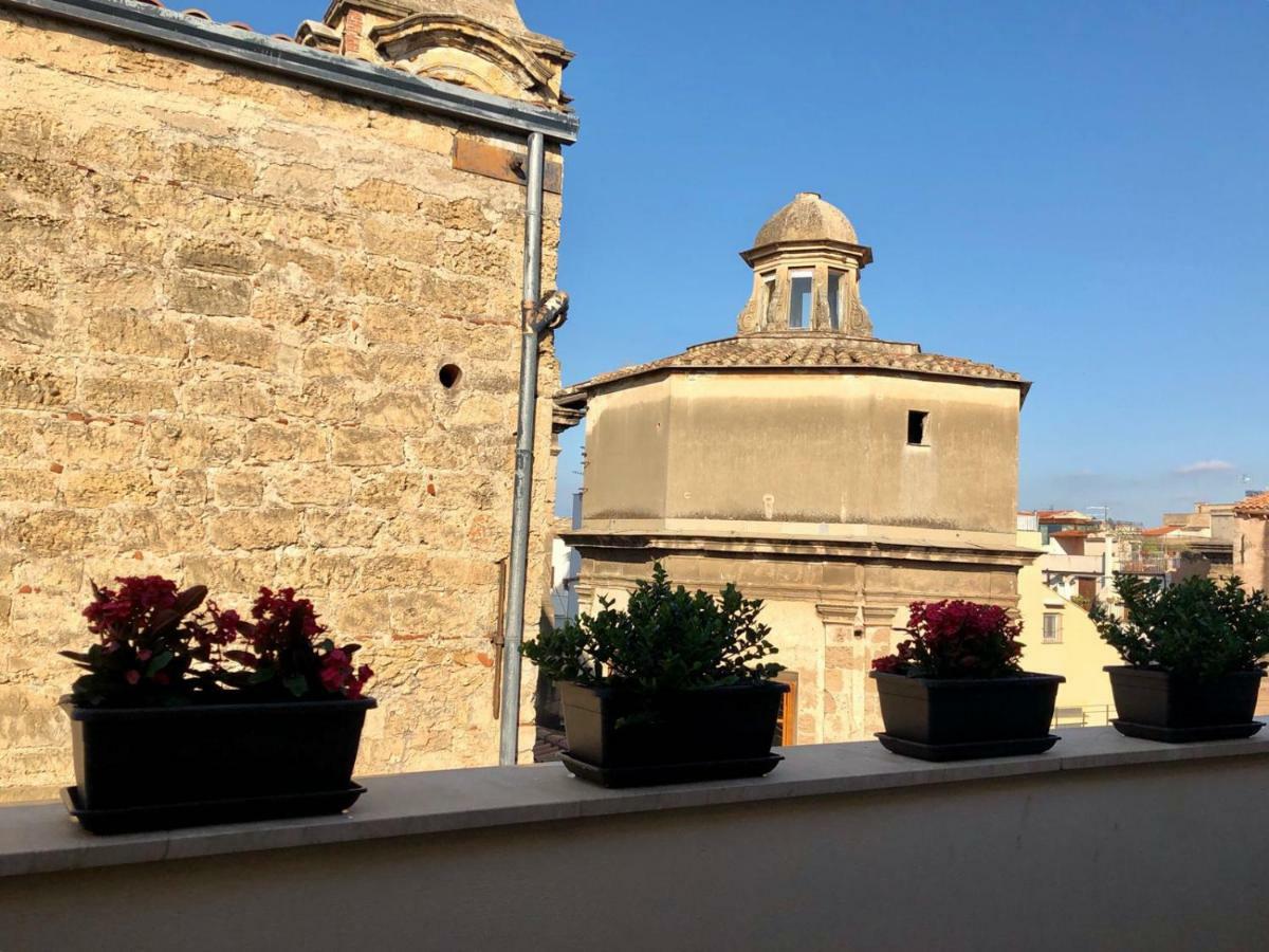 Attico Palazzo San Matteo Apartment Palermo Luaran gambar
